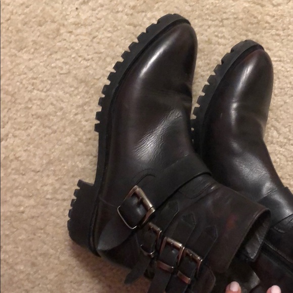 Ankle leather boots - Picture 4 of 7